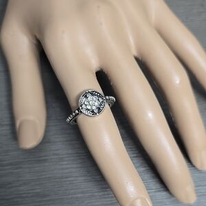 Elegant Silver Rhinestone Ring with Intricate Design